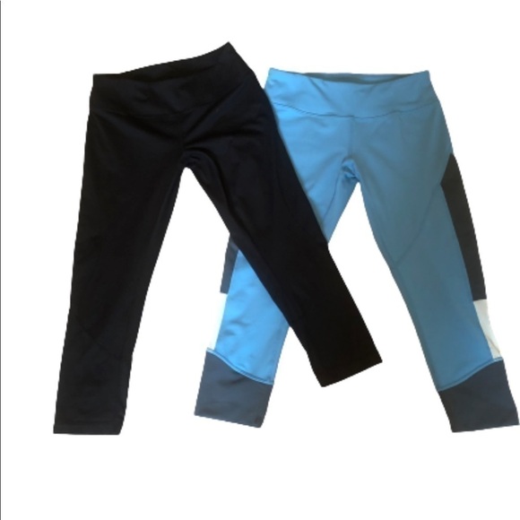 BUNDLE Of 2 Pair Zella Crop Leggings Size S - Picture 1 of 7
